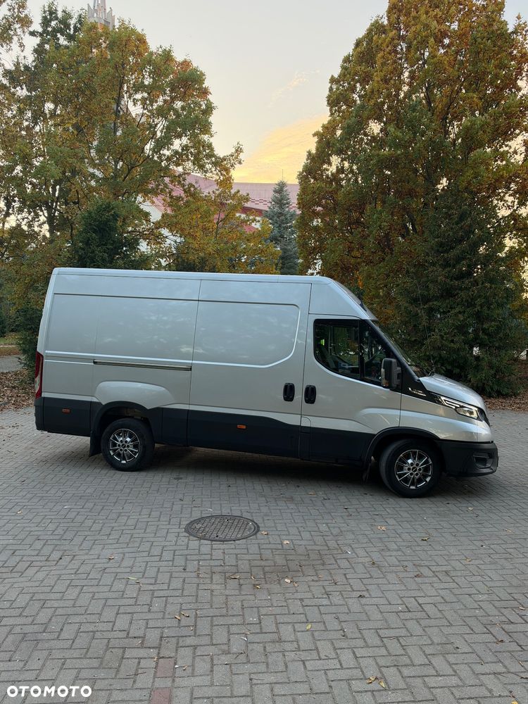 Iveco Daily - 38