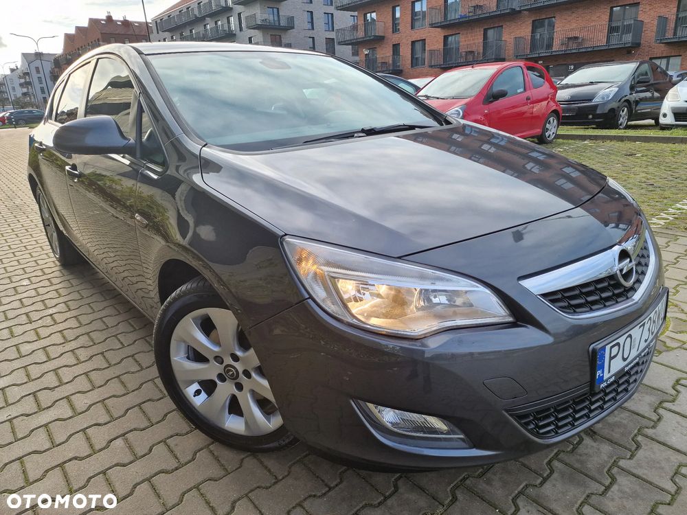 Opel Astra 1.7 CDTI DPF Design Edition - 3