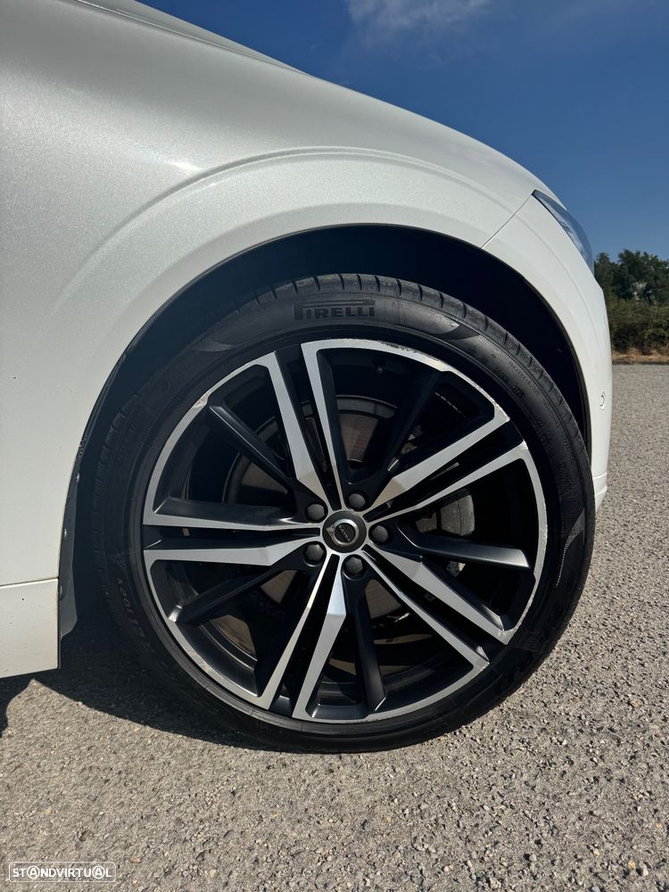 Volvo XC 60 2.0 T8 PHEV R-Design AWD - 9