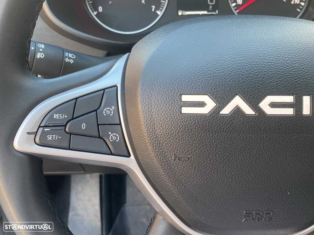 Dacia Sandero - 10