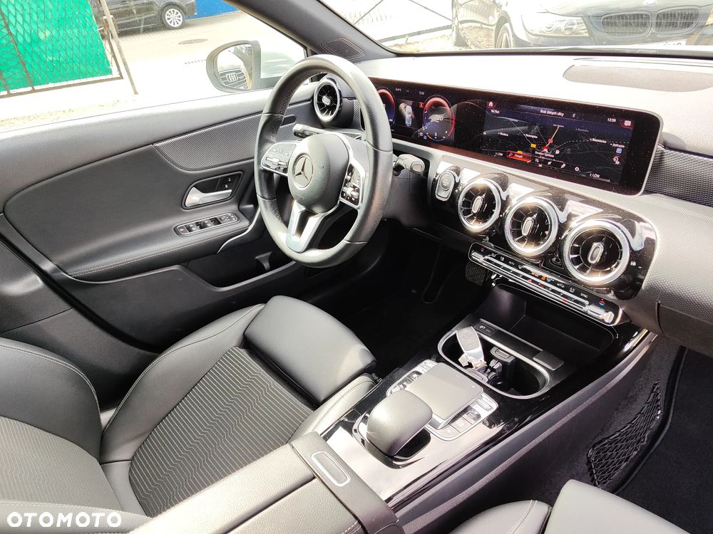 Mercedes-Benz Klasa A 220 7G-DCT Style - 12