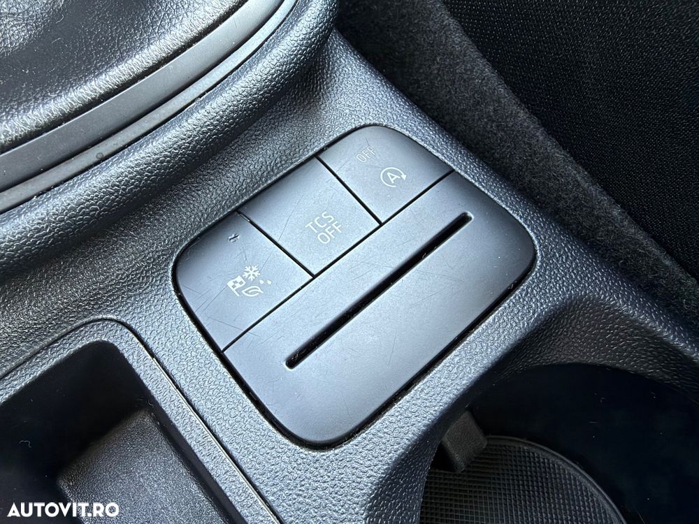 Ford Fiesta 1.0 EcoBoost Active - 28