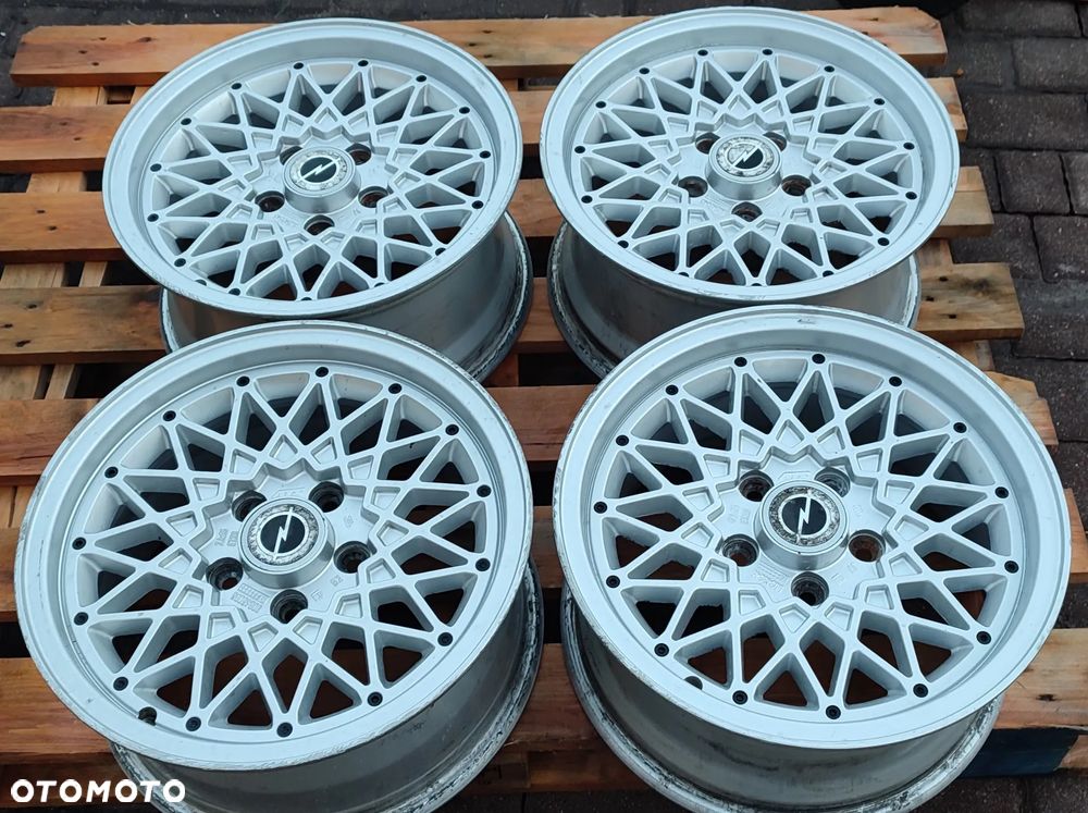 Felgi Aluminiowe Oryg. Opel Omega A 15 Cali 5x110 7Jx15 Et33 YoungTimer 90343345 Starogard Gdański - 1
