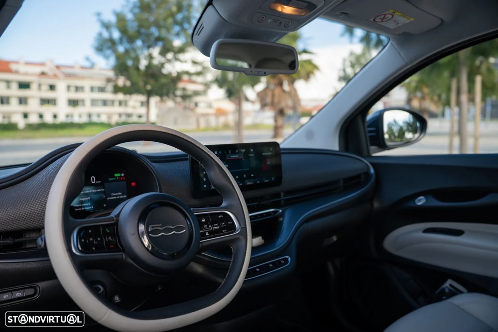 Fiat 500e 3 + 1 La Prima - 12