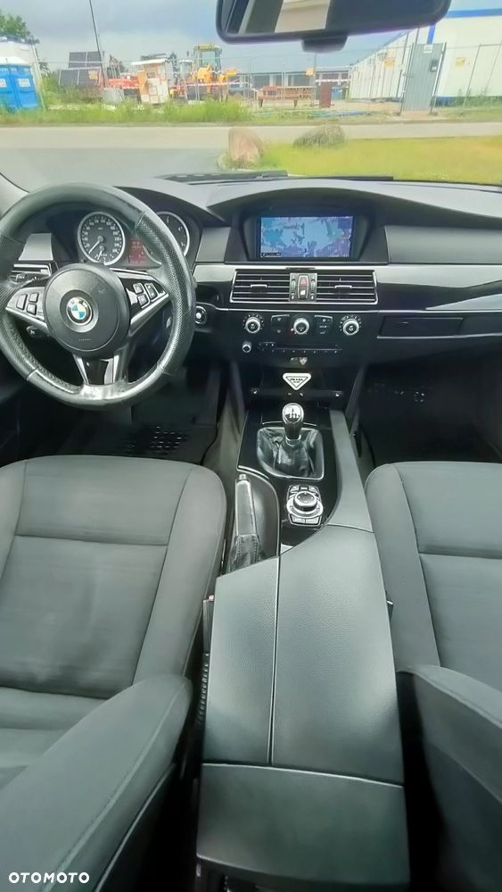 BMW Seria 5 520d Special Edition - 6