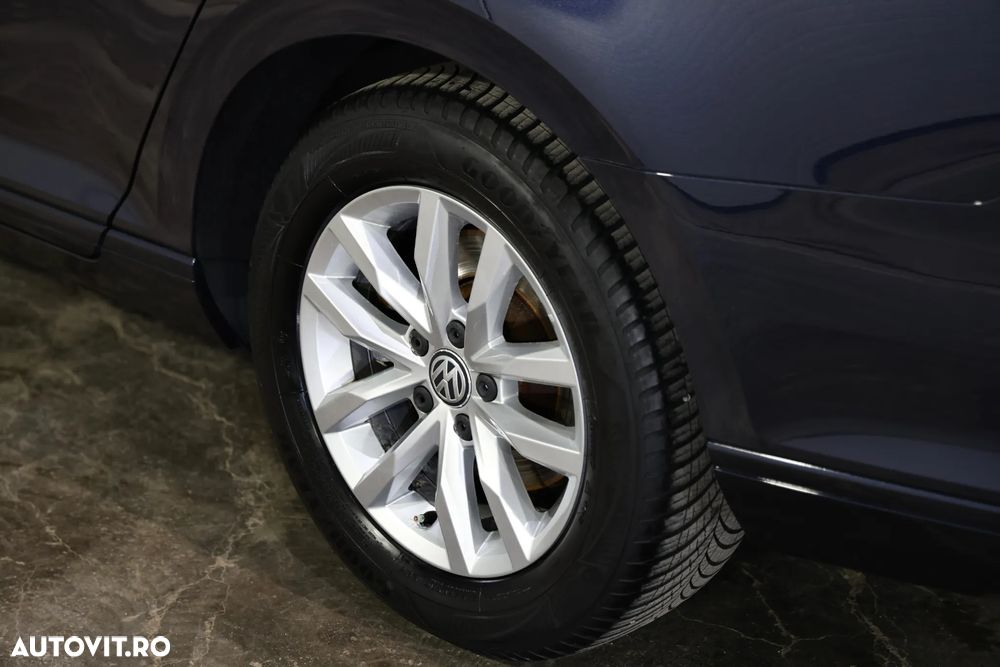 Volkswagen Passat 1.6 TDI (BlueMotion Technology) Comfortline - 31
