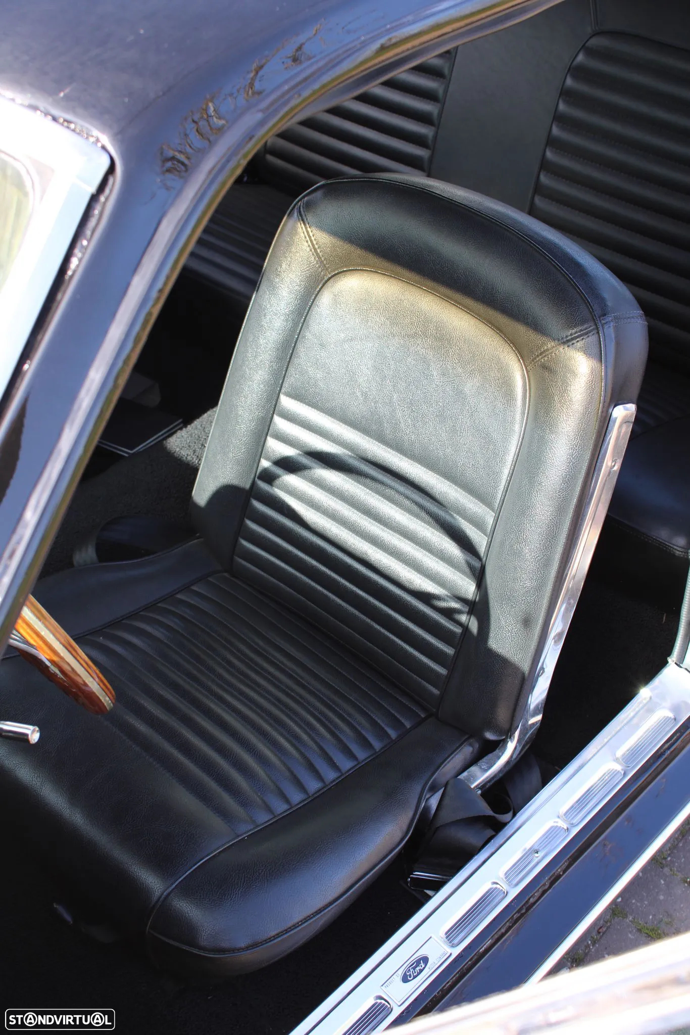 Ford Mustang - 20