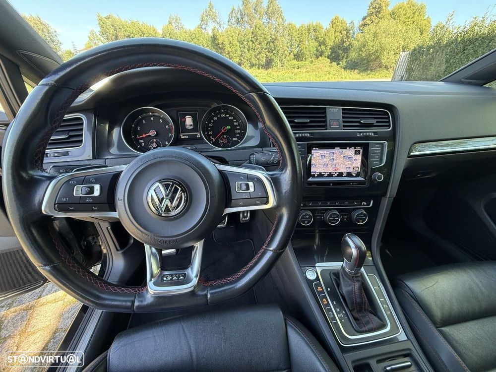 VW Golf 2.0 TSi GTi DSG - 28