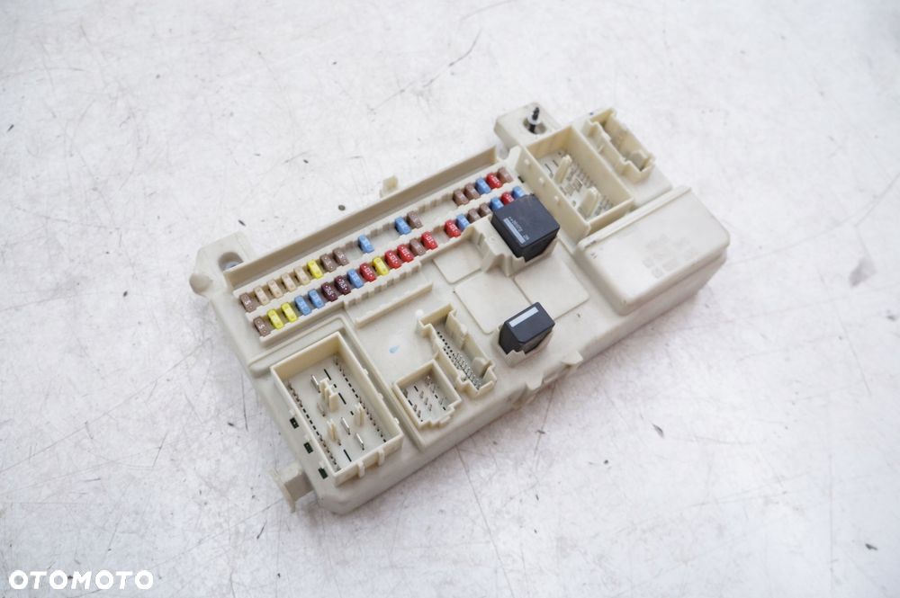 skrzynka bezpieczników bsi cem volvo v50 s40 ii c30 c70 31268178 - 1