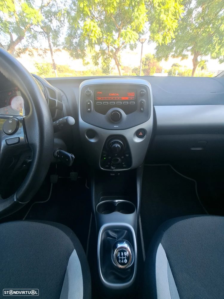 Toyota Aygo 1.0 X-Play+AC - 20