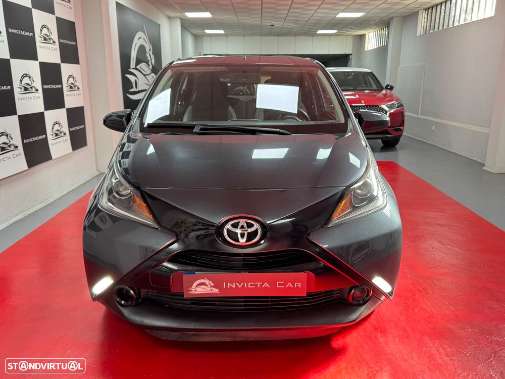 Toyota Aygo 1.0 X-Play+AC+X-Touch - 2
