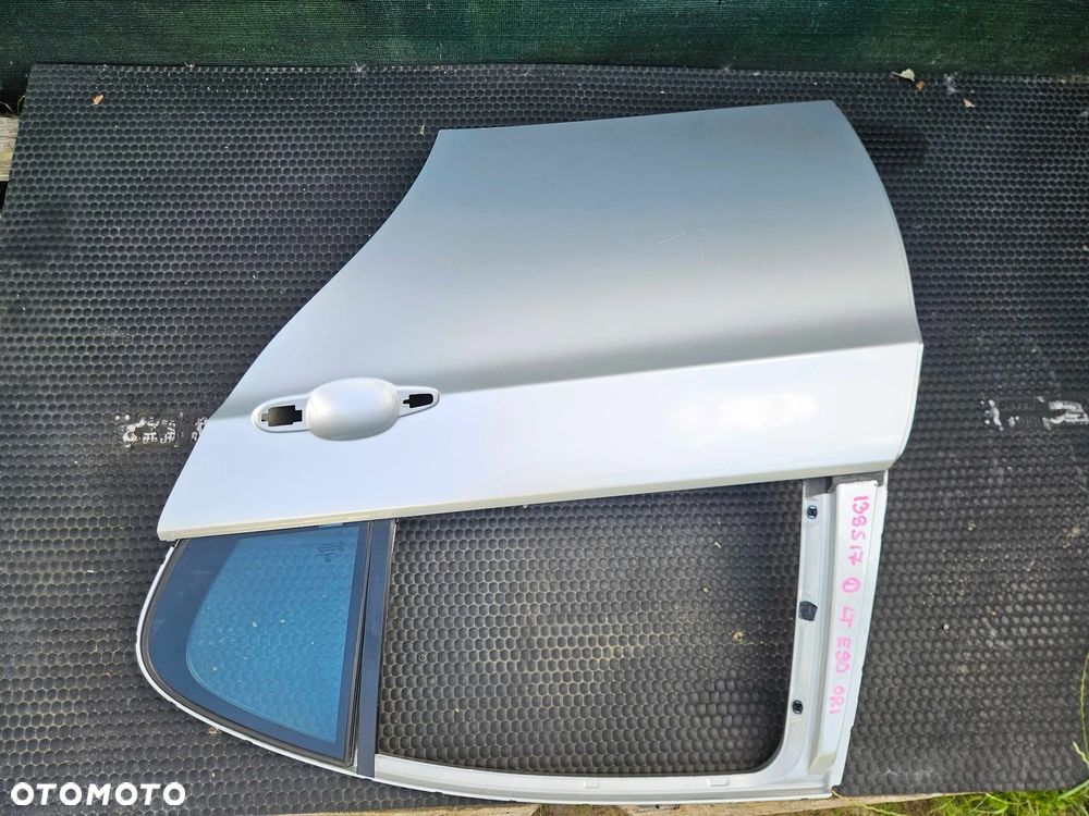 Drzwi Tyl Tylne Lewe Prawe Poszycie Szyba Srebrne 354 Titansilber BMW 3 E90 sedan Oryginal Lakier 2009r - 17