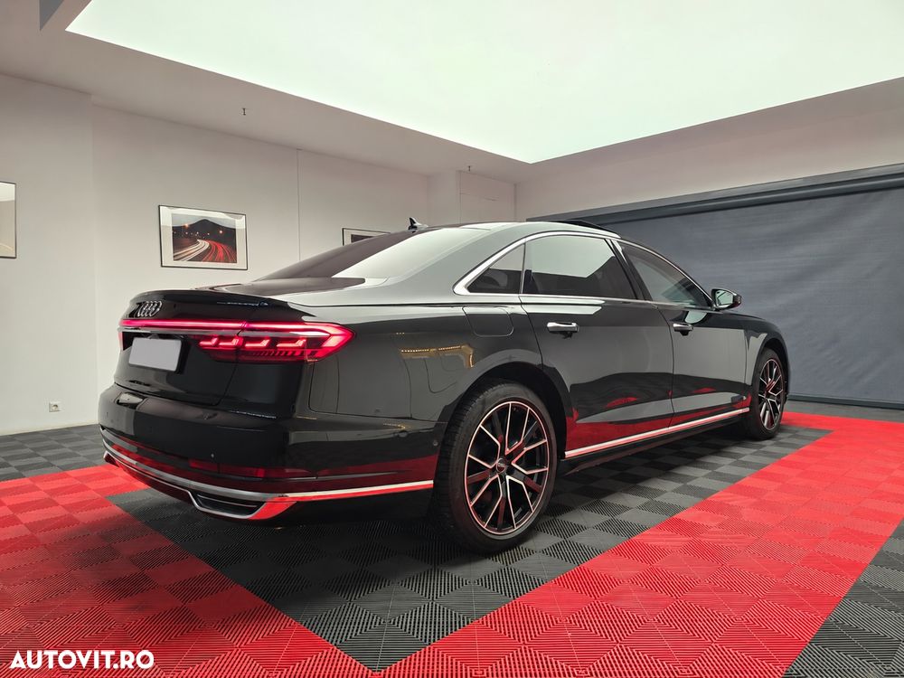 Audi A8 - 2