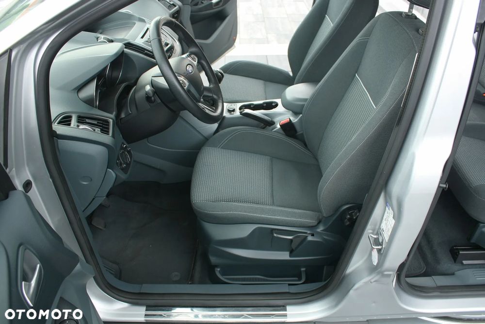 Ford C-MAX 1.6 TDCi Edition - 18