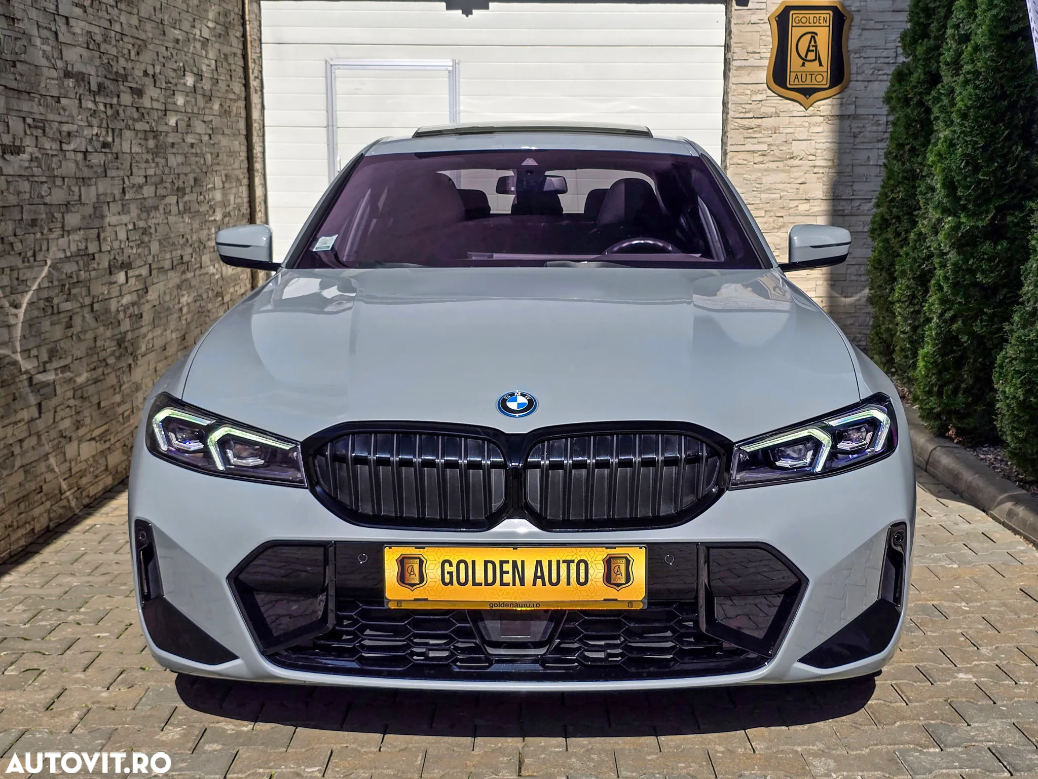 BMW Seria 3 - 34