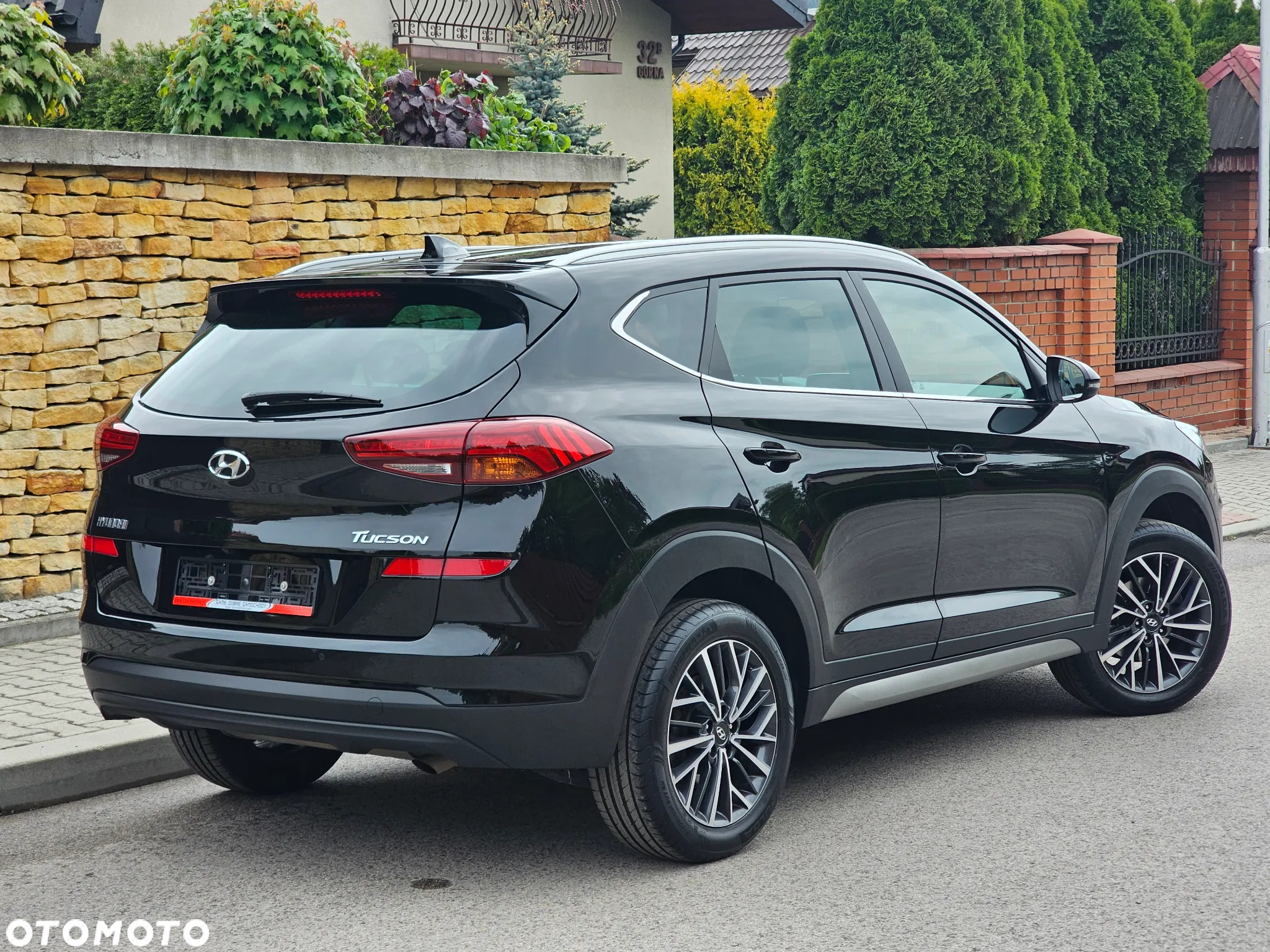 Hyundai Tucson 1.6 GDI BlueDrive GO 2WD - 13