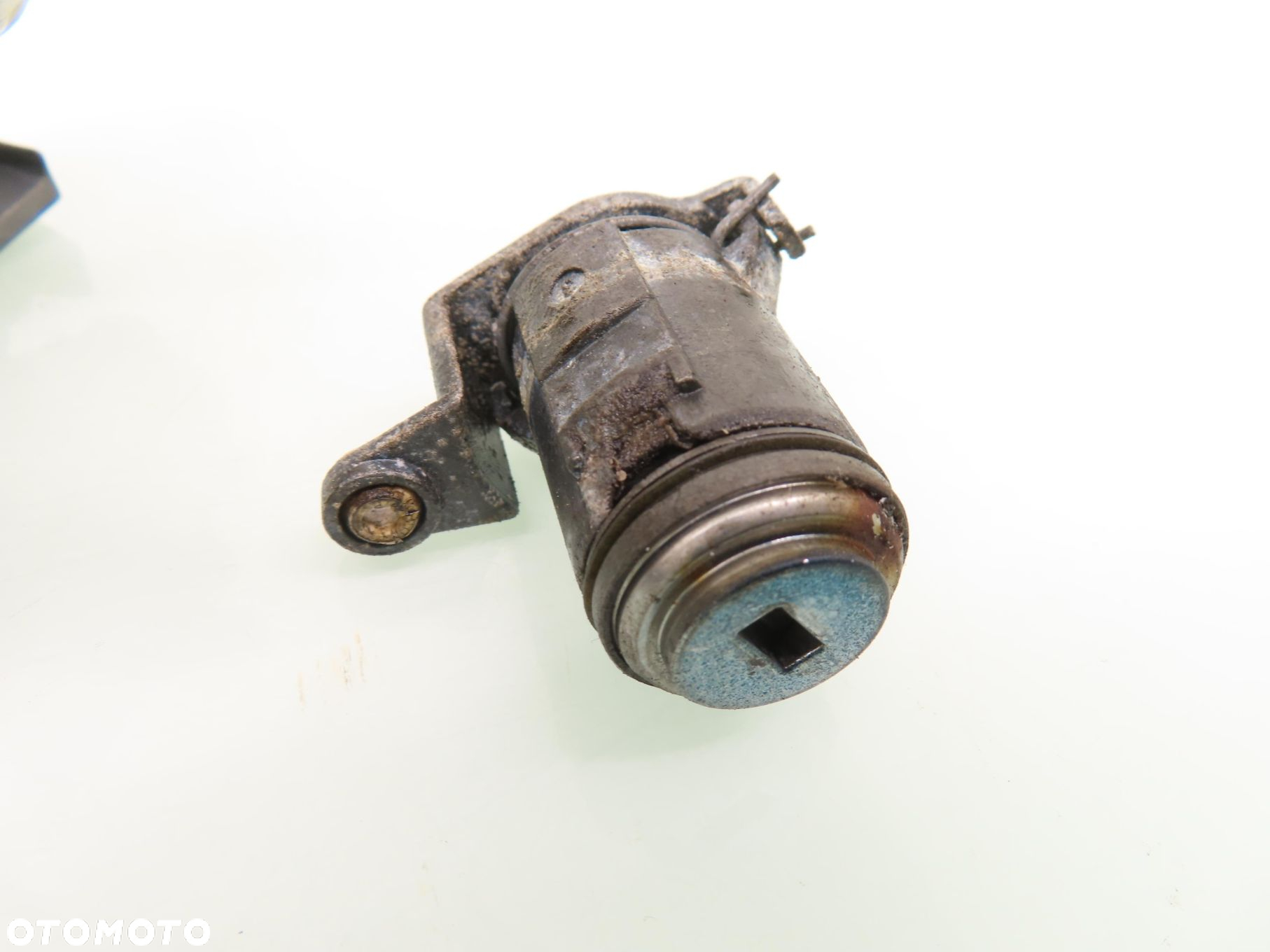 STACYJKA WKŁADKI VOLVO S60 I 8626324 73760 8673073 - 8