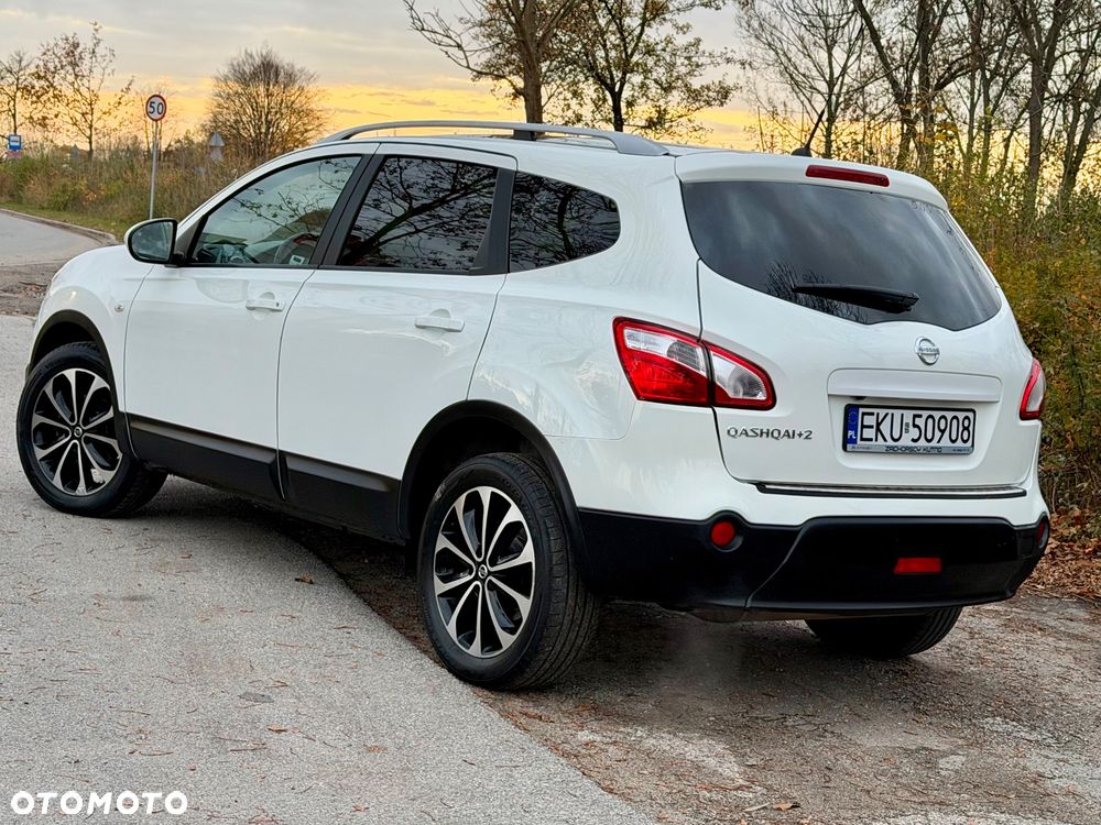 Nissan Qashqai 2012 photo 5