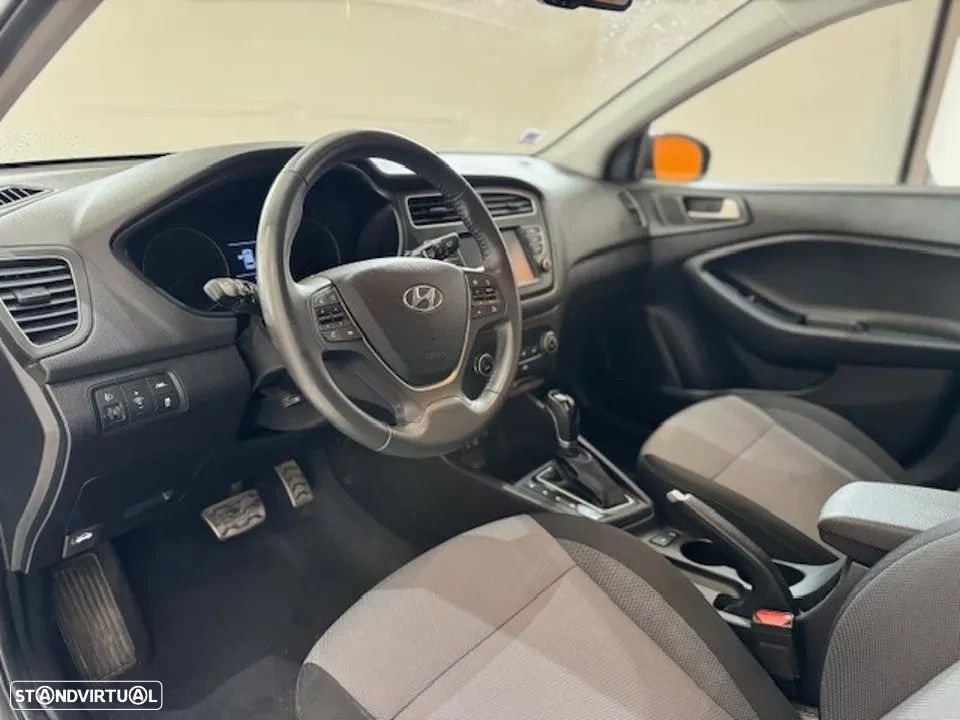 Hyundai i20 Active 1.0 T-GDi Style+TT 7DCT - 7