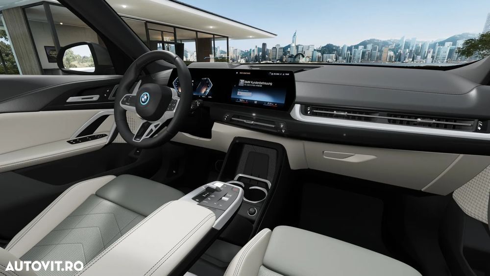 BMW iX1 - 9