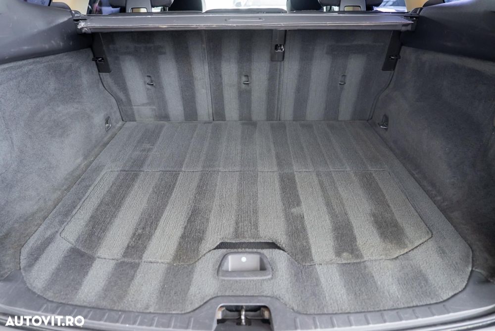 Volvo XC 60 D3 AWD Aut. Momentum - 13