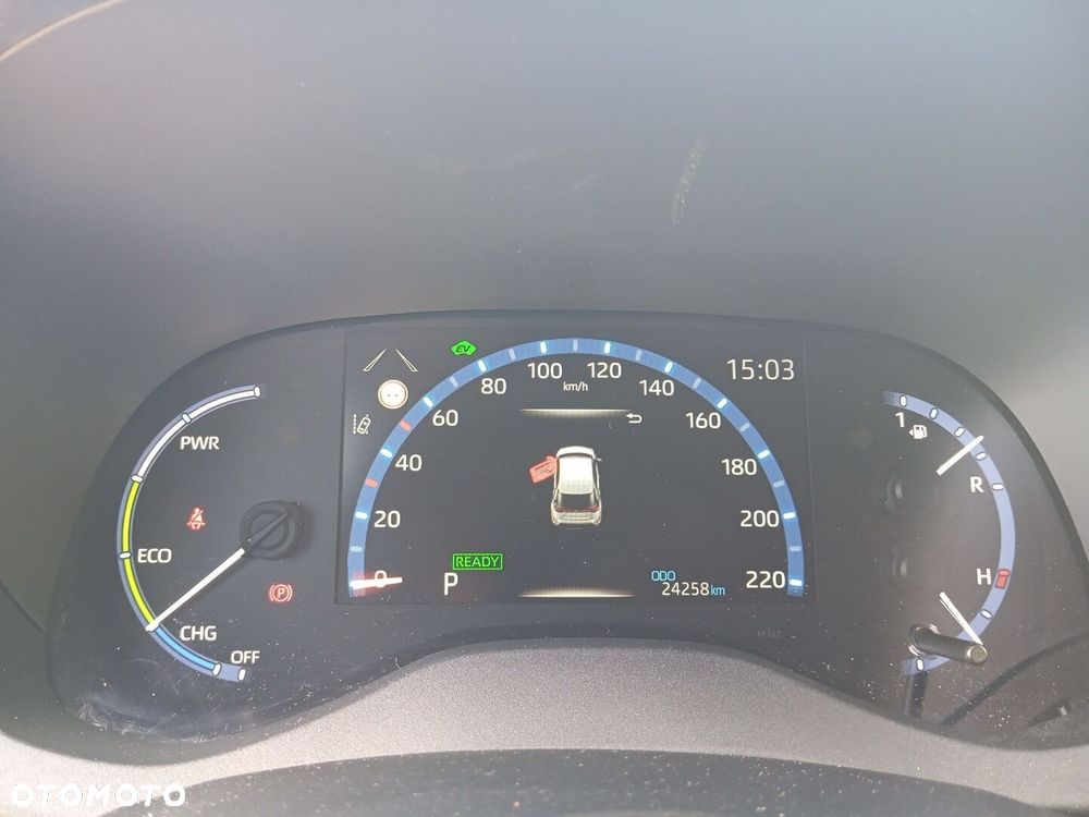 Toyota Yaris Cross - 25