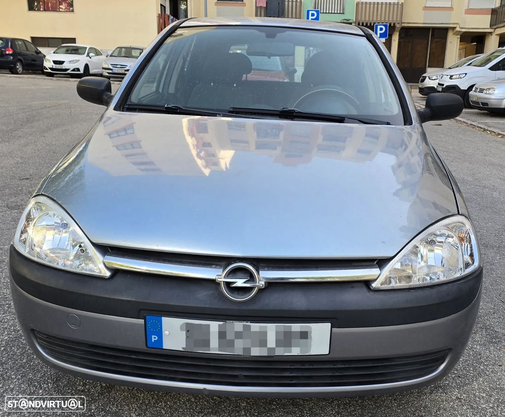 Opel Corsa 1.2 16V Confort - 1