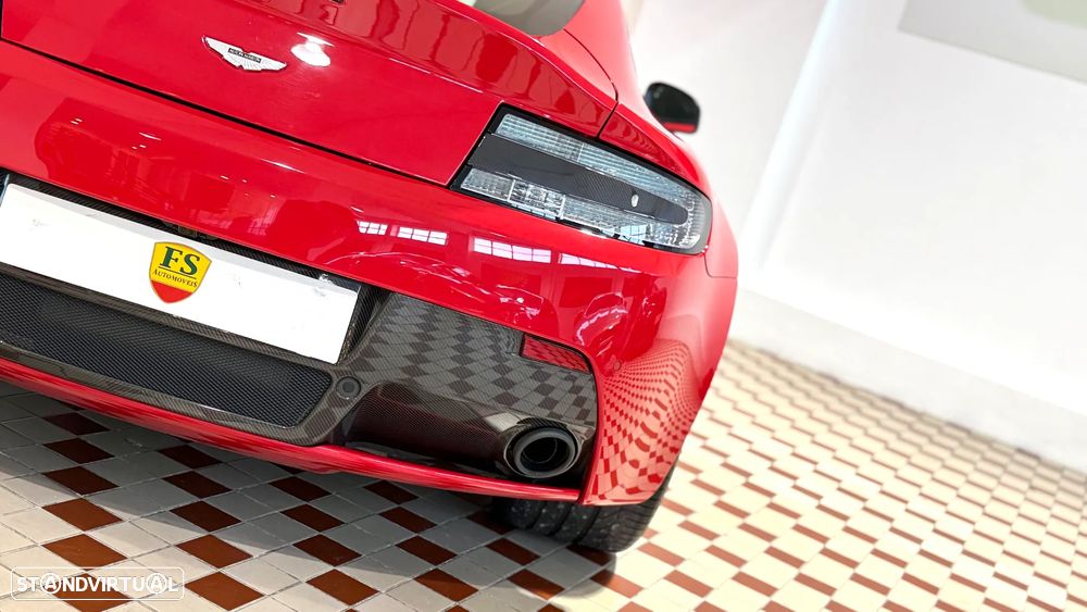 Aston Martin Vantage Coupe V12 S Sportshift 3 - 5