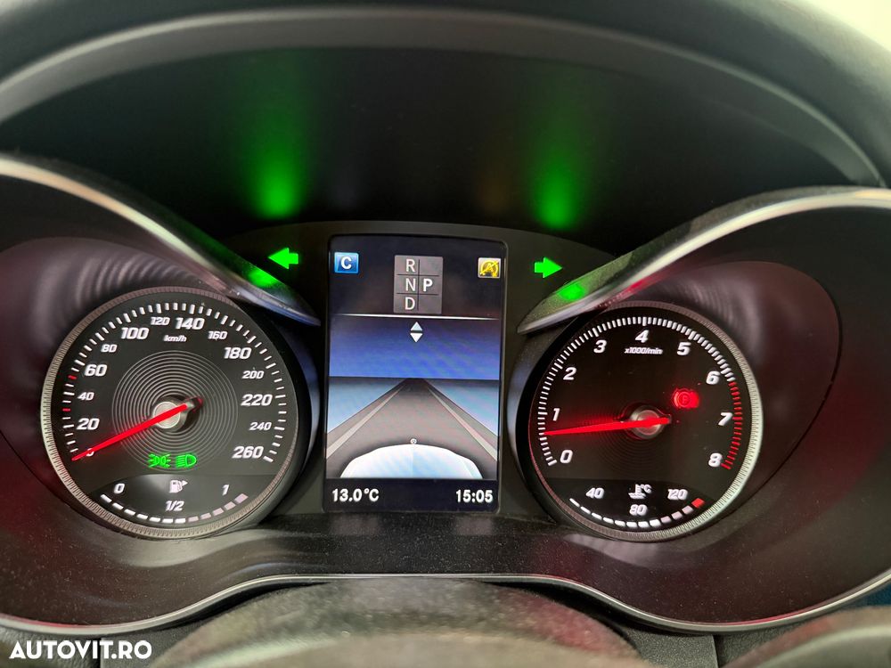 Mercedes-Benz C 180 9G-TRONIC AMG Line - 7