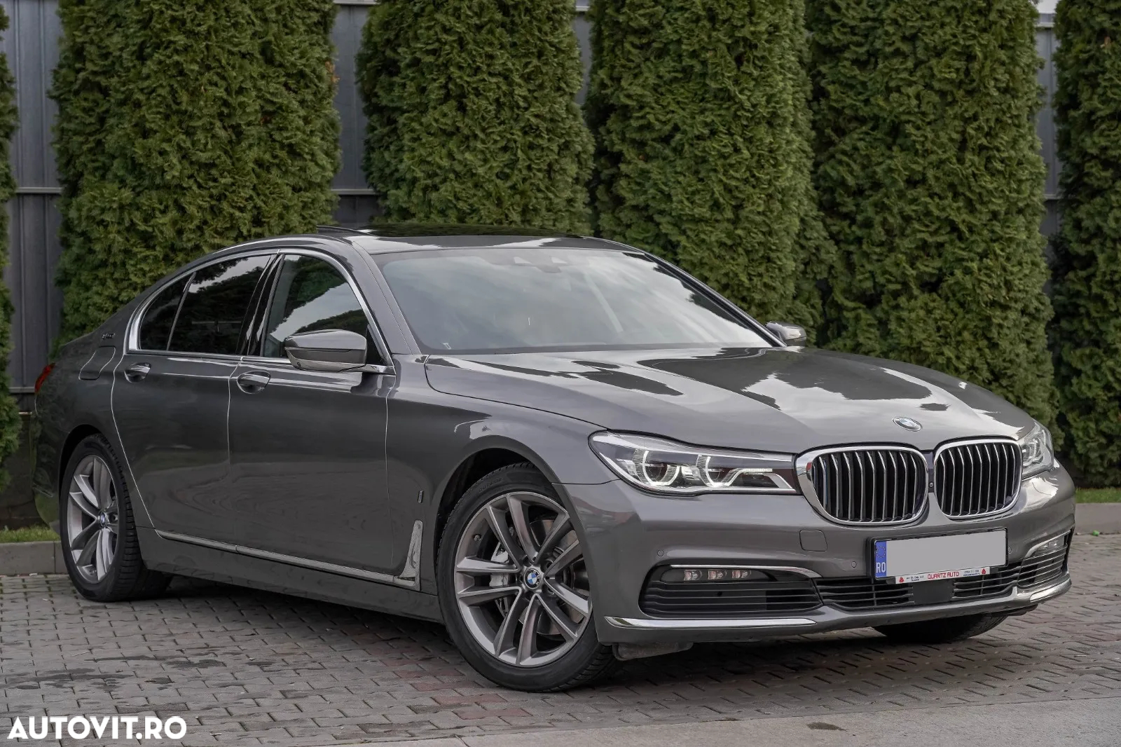 BMW Seria 7 - 10