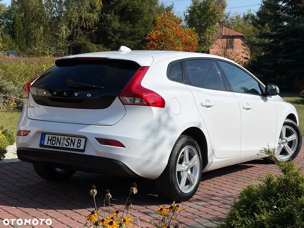 Volvo V40 D2 Linje You - 4