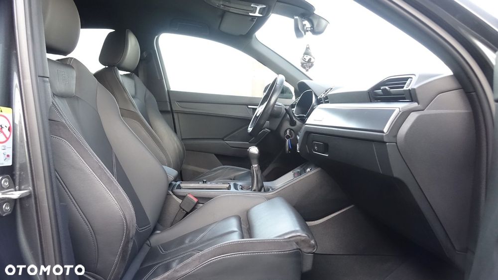 Audi Q3 Sportback - 30