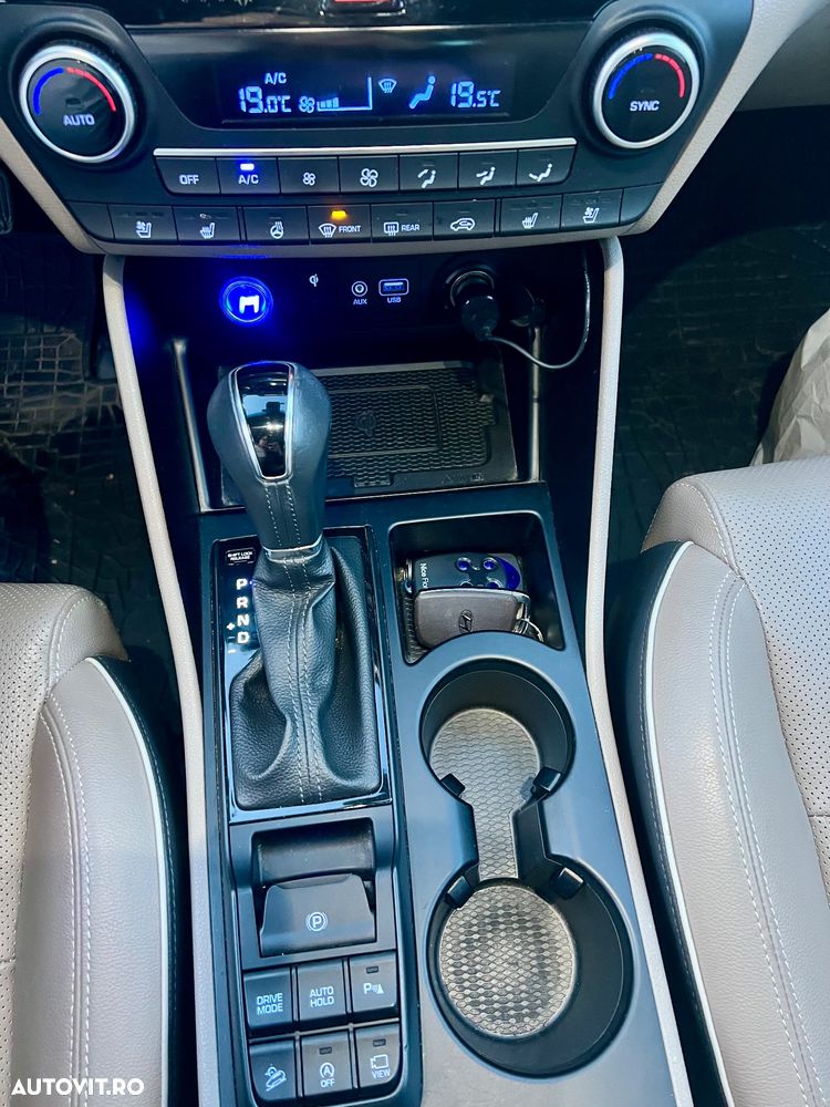 Hyundai Tucson 1.6 T-GDi 4WD 7DCT Luxury+ - 9