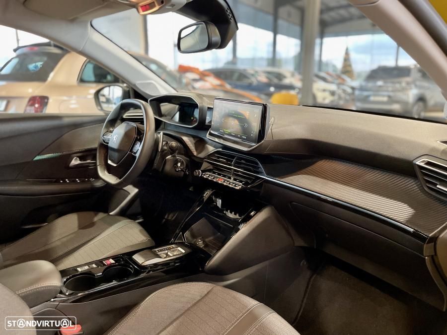 Peugeot 208 1.2 PureTech Allure Pack EAT8 - 29