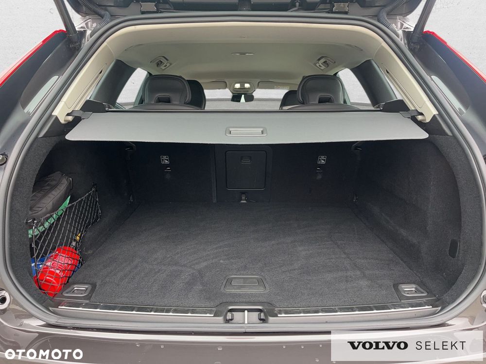 Volvo XC 60 - 22