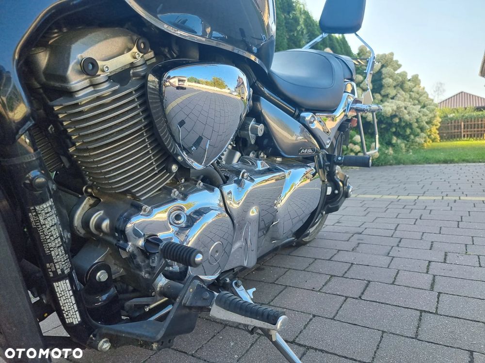 Suzuki Boulevard - 7