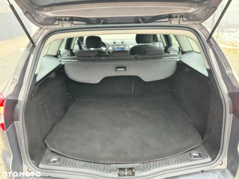 Ford Mondeo 2.0 TDCi Titanium X - 17