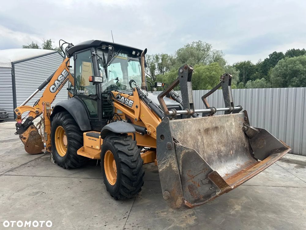 Case 590ST - 5