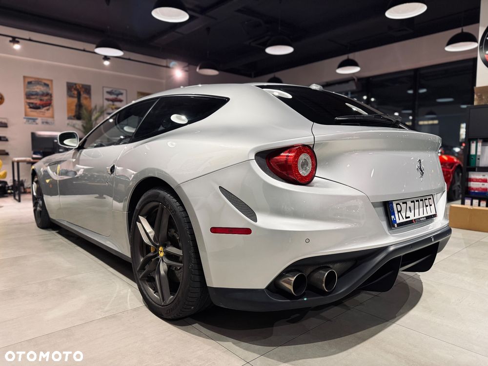 Ferrari FF Standard - 9