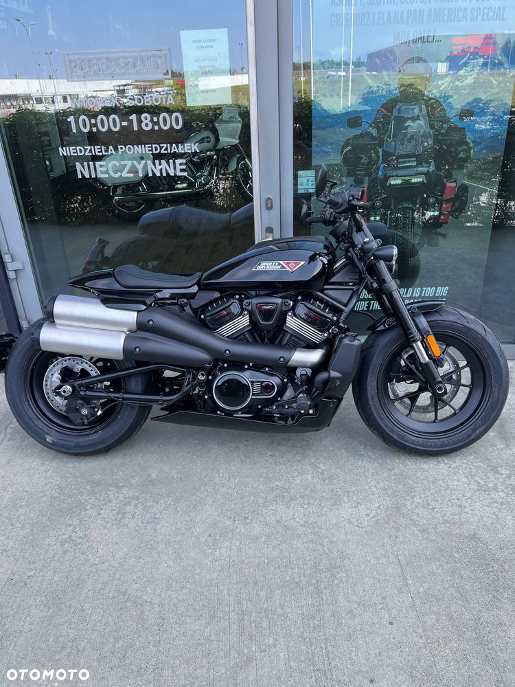 Harley-Davidson Sportster - 1