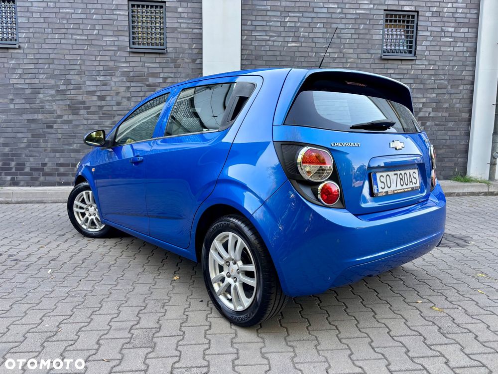 Chevrolet Aveo 1.6 LTZ S/S - 33
