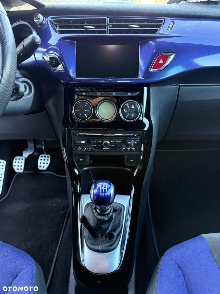 Citroën DS3 THP 155 SportChic - 8