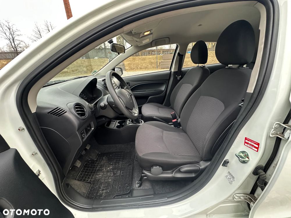 Mitsubishi Space Star - 17