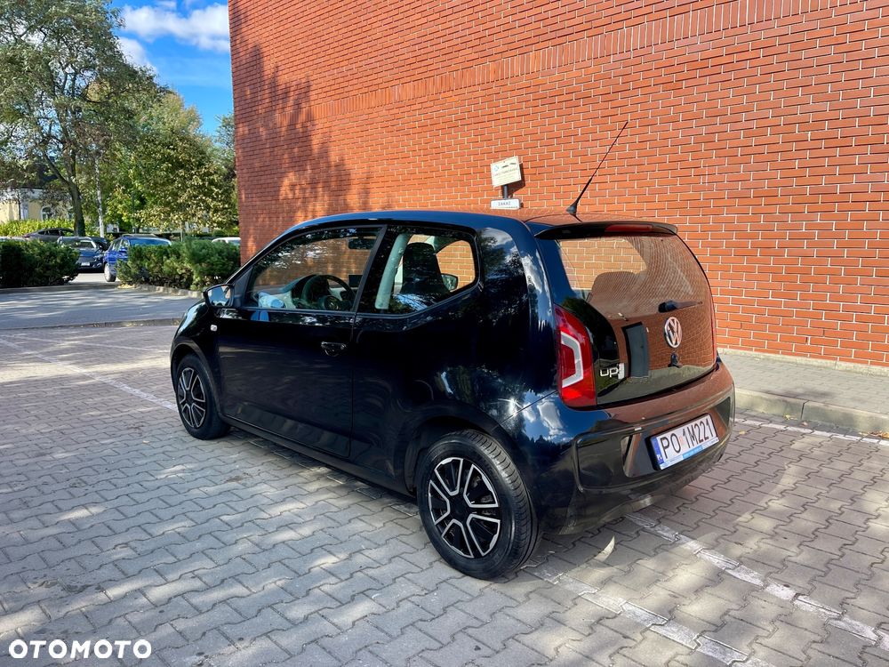 Volkswagen up! - 3