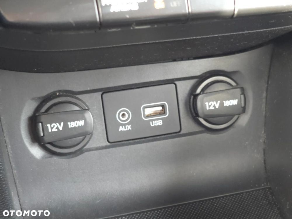 Hyundai i20 1.1 CRDi Comfort - 27