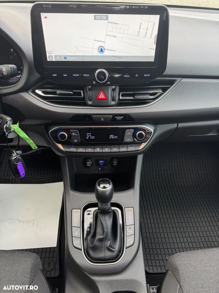 HYUNDAI i30 2021 — imagine 12