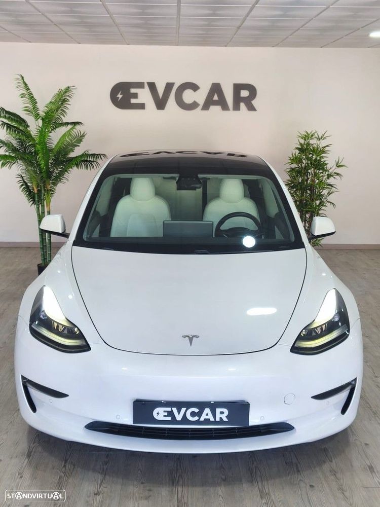 Tesla Model 3 Performance Dual Motor AWD - 29