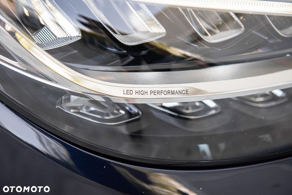 Mercedes-Benz Klasa C AMG 43 4Matic 9G-TRONIC - 35