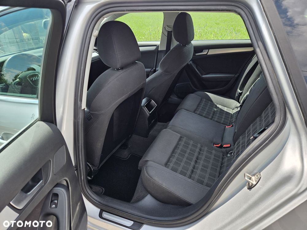 Audi A4 Avant - 6