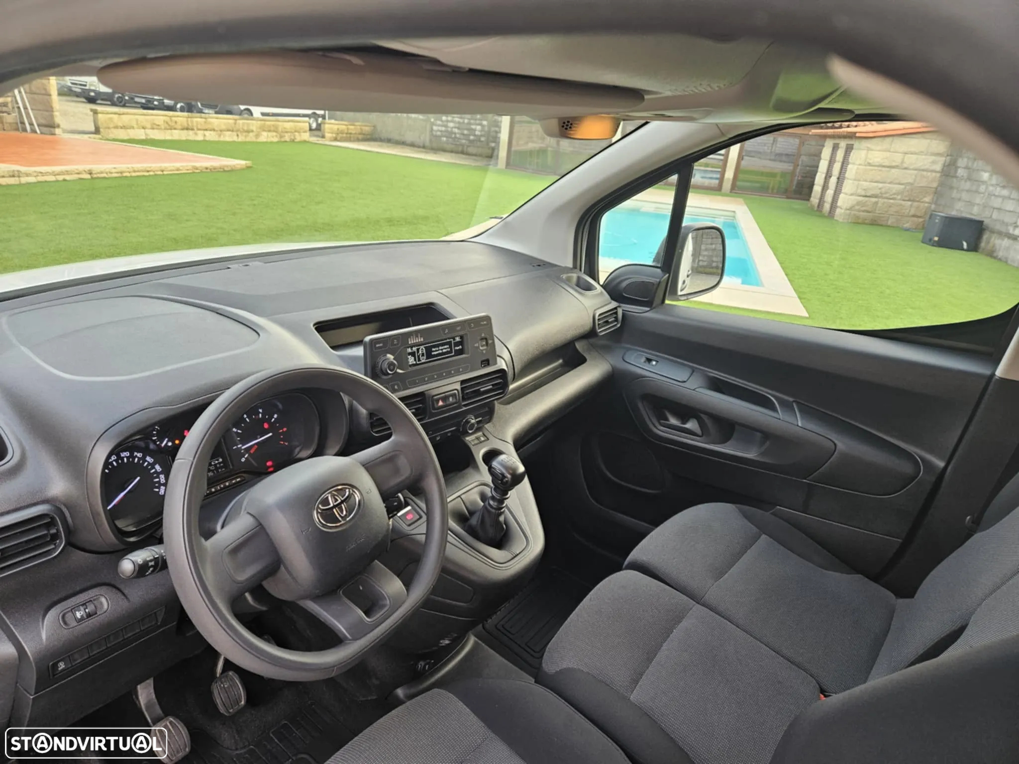 Toyota PROACE CITY - 12